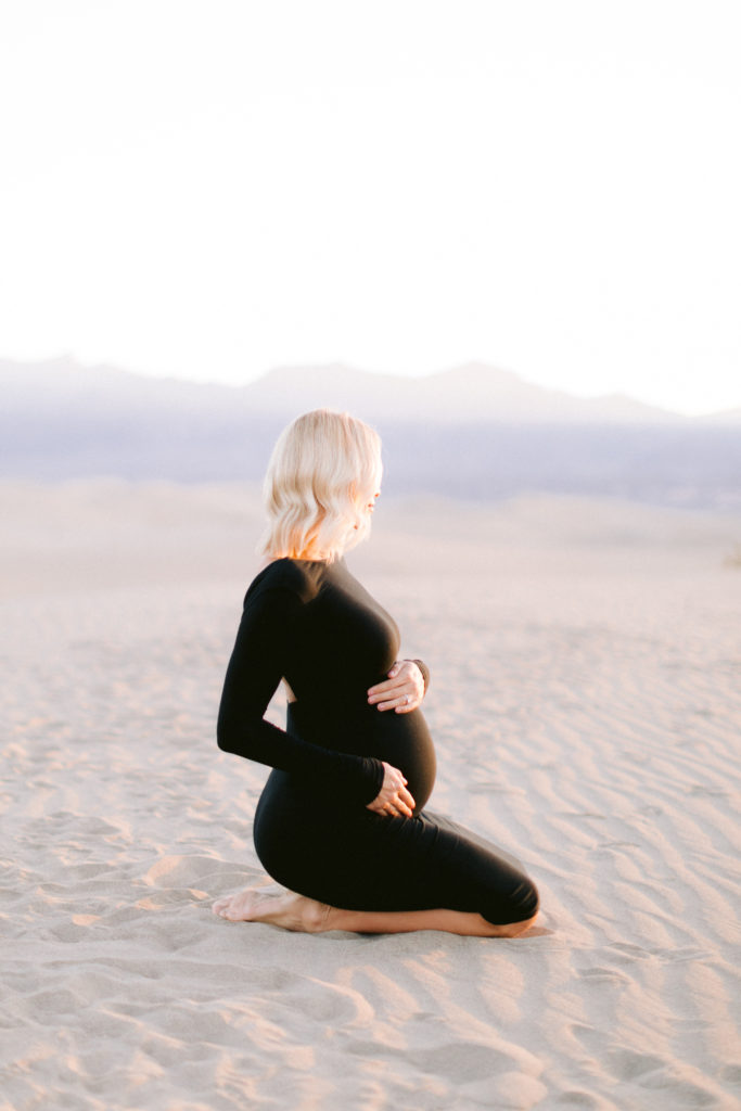 Desert Maternity Photographer